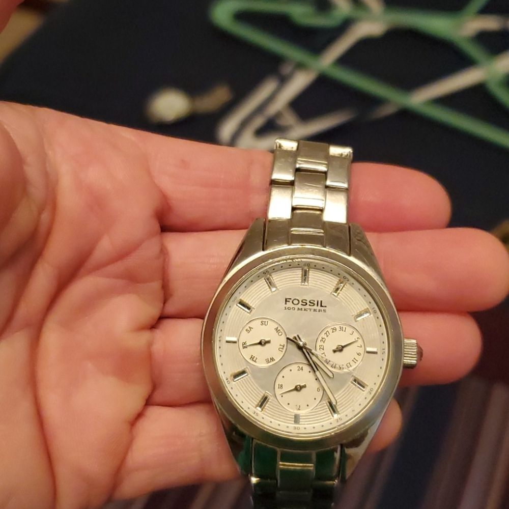 Fossil watch